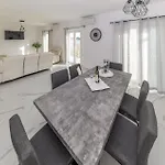 Apartment Amazing In With Wifi *