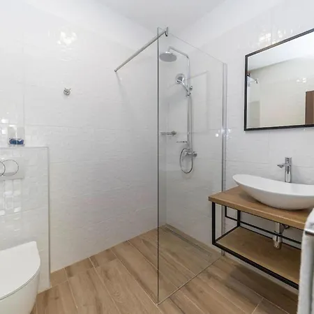 Amazing In With Wifi *